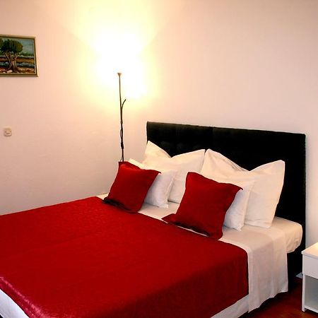 Rooms And Apartments Emily Сплит Екстериор снимка
