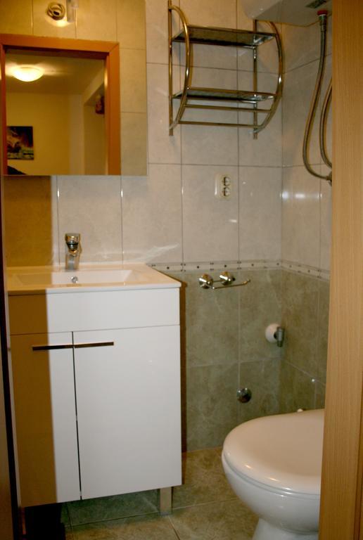 Rooms And Apartments Emily Сплит Екстериор снимка